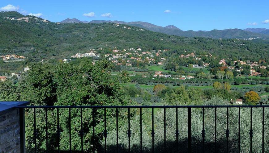 Almablanca Bed & Breakfast Garlenda Bagian luar foto